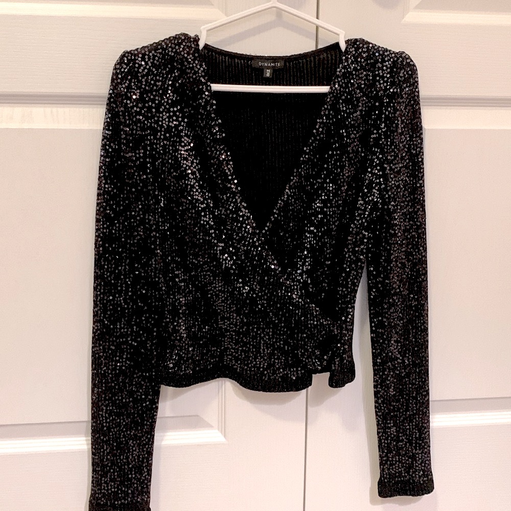 Dynamite| sparkle beautiful party top (size: S)